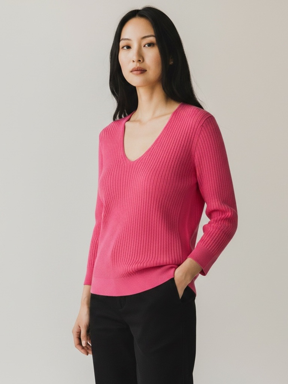 J MCLAUGHLIN size medium V-Neck Ribbed Sweater in Pink 3/4 sleeve elevated basic